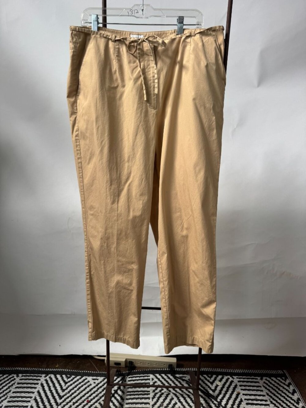 Liz Claiborne Woman Beige 16W Cotton Pull-On Pants With Tie Waist Michaela Style